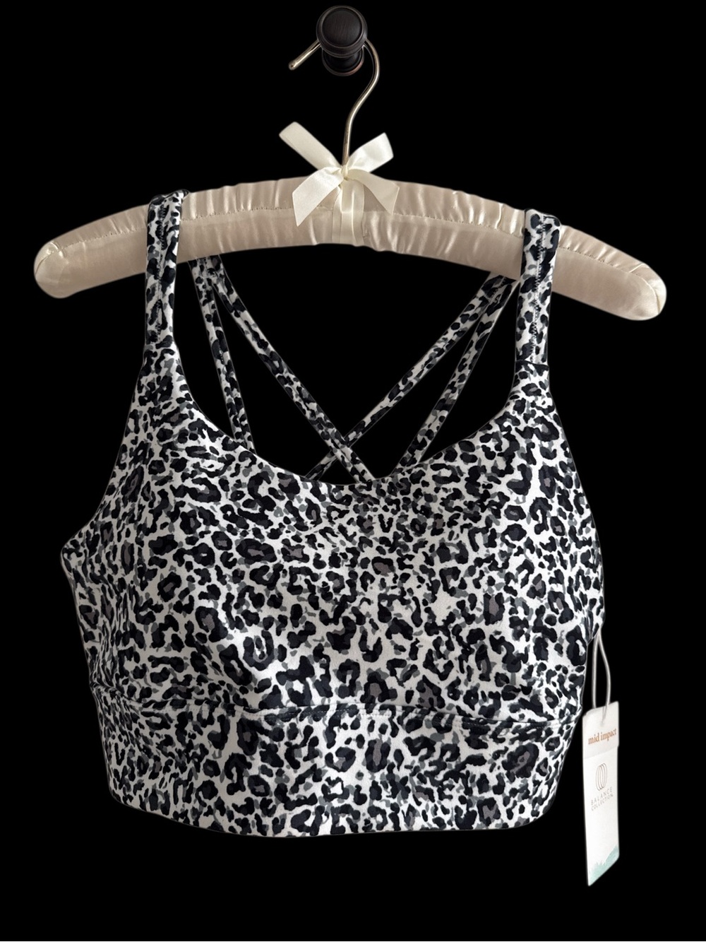 Black & White Leopard Print Strappy Back Sports Bra- NWT- Sz L